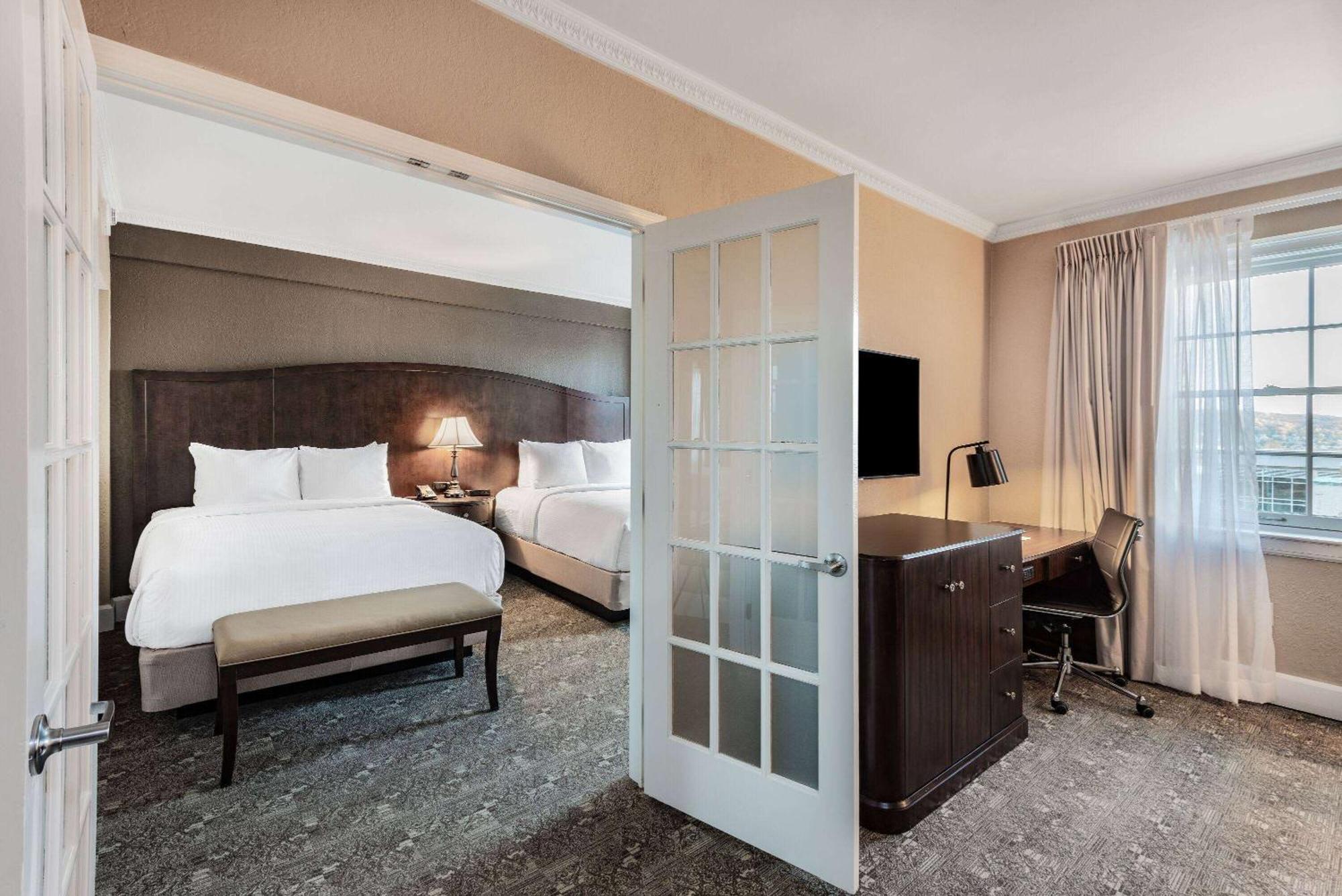 ดิอเมริกัส โฮเทล, เทรดมาร์ก คอลเล็กชั่น บาย วินด์แฮม Hotel อัลเลนทาวน์ ภายนอก รูปภาพ